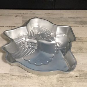 Wilton angel cake pan circa 1983 made in Korea vintage